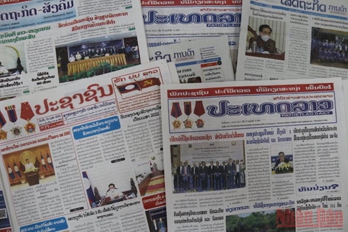 Solidarity and cooperation between Laos and Vietnam highlighted on mass media
